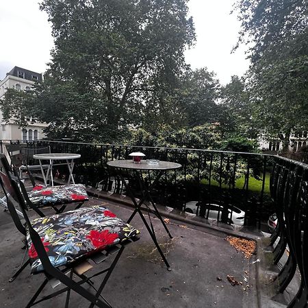Hyde Park Studio Has Private Balcony With Tranquil Garden View Лондон Екстериор снимка