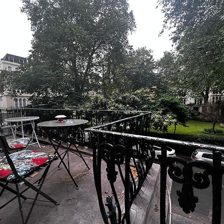 Hyde Park Studio Has Private Balcony With Tranquil Garden View Лондон Екстериор снимка