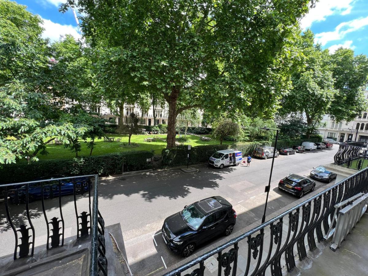 Hyde Park Studio Has Private Balcony With Tranquil Garden View Лондон Екстериор снимка